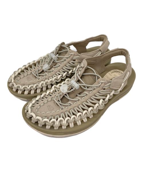 KEEN（キーン）KEEN (キーン) green label relaxing (グリーンレーベルリラクシング) BEAUTY&YOUTH (ビューティーアンドユース) 別注ユニークサンダル ベージュ サイズ:24.5の古着・服飾アイテム