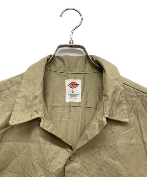 Dickies（ディッキーズ）Dickies (ディッキーズ) 半袖ワークシャツ ベージュ サイズ:Lの古着・服飾アイテム
