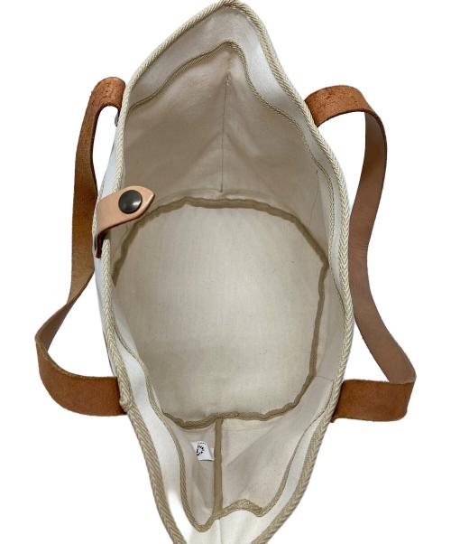 TAMPICO（タンピコ）TAMPICO (タンピコ) トートバッグ アイボリーの古着・服飾アイテム