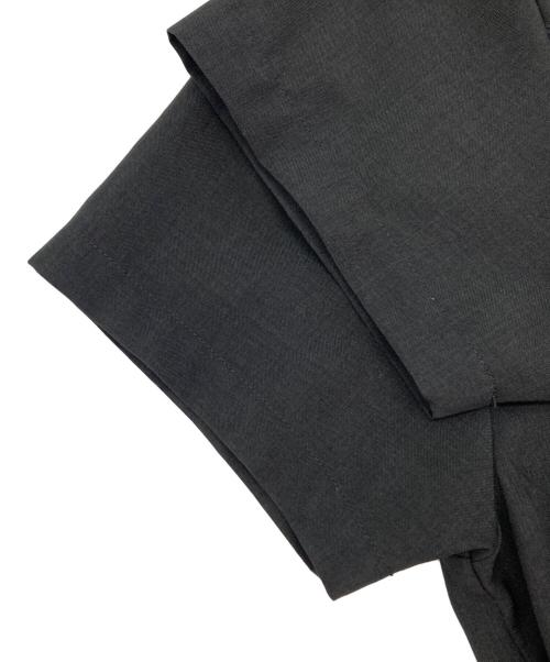 B:MING LIFE STORE by BEAMS（ビーミングライフストア バイ ビームス）B:MING LIFE STORE by BEAMS (ビーミングライフストア バイ ビームス) サイドリボン ワンピース ブラック サイズ:Ｓの古着・服飾アイテム