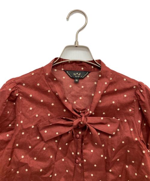 To b. by agnes b.（トゥービー バイ アニエスベー）To b. by agnes b. (トゥービー バイ アニエスベー) ボウタドットイブラウス ブラウン サイズ:36の古着・服飾アイテム