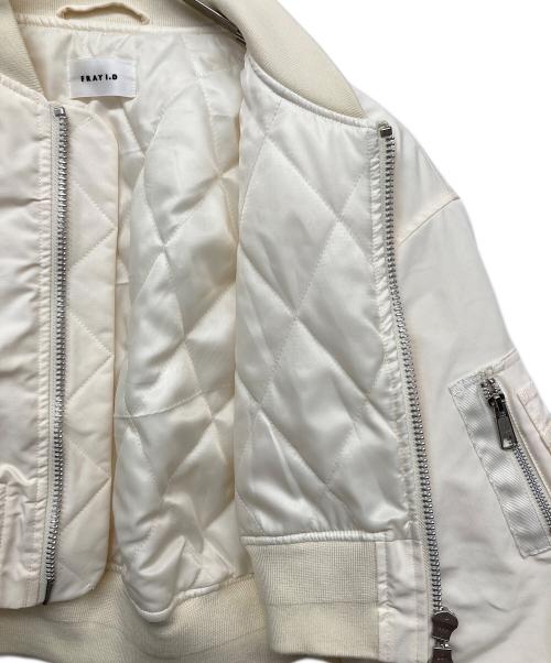 FRAY ID（フレイ アイディー）FRAY ID (フレイ アイディー) MA1型ショートブルゾン アイボリーの古着・服飾アイテム