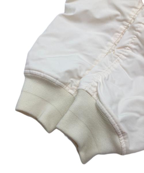 FRAY ID（フレイ アイディー）FRAY ID (フレイ アイディー) MA1型ショートブルゾン アイボリーの古着・服飾アイテム