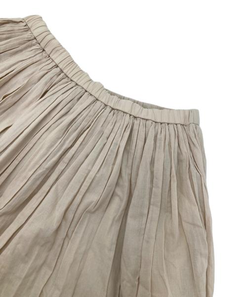 J.Sloane（ジェイ スローアン）J.Sloane (ジェイ スローアン) ギャザーロングスカート ベージュ サイズ:Mの古着・服飾アイテム