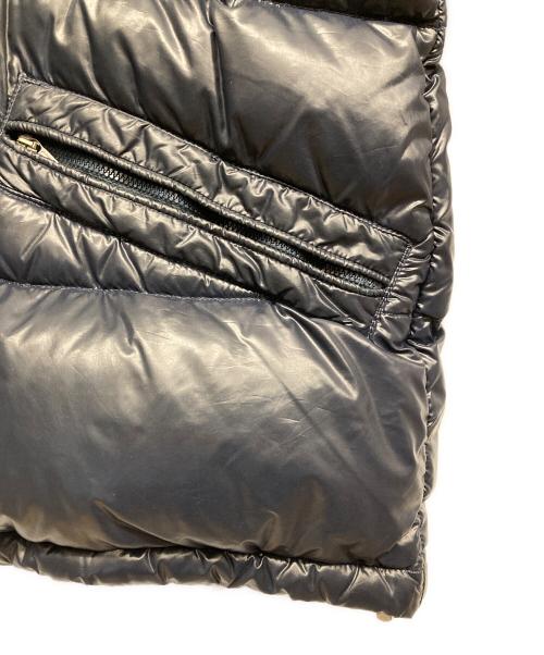 MONCLER（モンクレール）MONCLER (モンクレール) ダウンジャケット ネイビー サイズ:4の古着・服飾アイテム