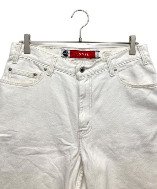 LEVI'S（リーバイス）LEVI'S (リーバイス) LOOSEホワイトデニムハーフパンツ ホワイト サイズ:33の古着・服飾アイテム