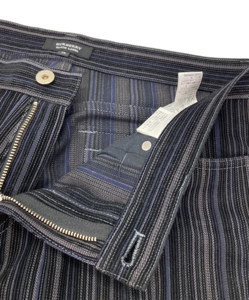 BURBERRY BLACK LABEL（バーバリーブラックレーベル）BURBERRY BLACK LABEL (バーバリーブラックレーベル) ストライプパンツ ブラック サイズ:W31の古着・服飾アイテム