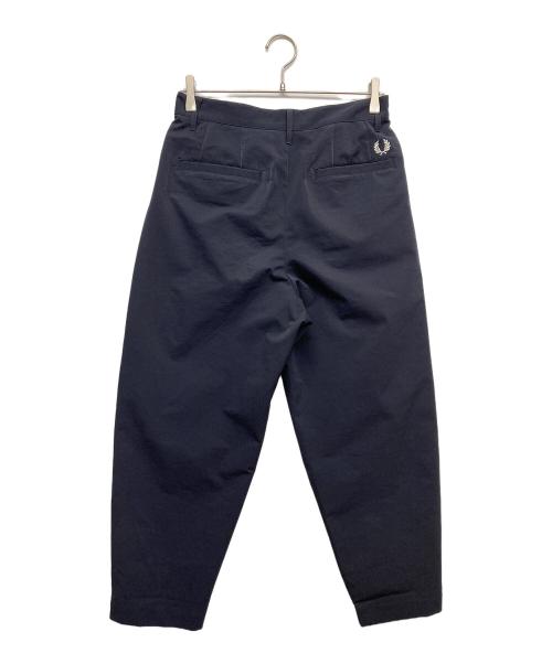 FRED PERRY（フレッドペリー）FRED PERRY (フレッドペリー) ツータックパンツ ネイビー サイズ:Sの古着・服飾アイテム