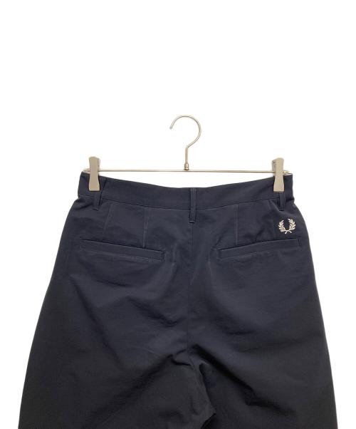 FRED PERRY（フレッドペリー）FRED PERRY (フレッドペリー) ツータックパンツ ネイビー サイズ:Sの古着・服飾アイテム
