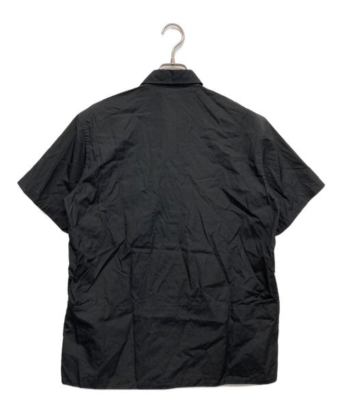 JohnUNDERCOVER（ジョンアンダーカバー）JohnUNDERCOVER (ジョンアンダーカバー) 半袖シャツ ブラック サイズ:2の古着・服飾アイテム