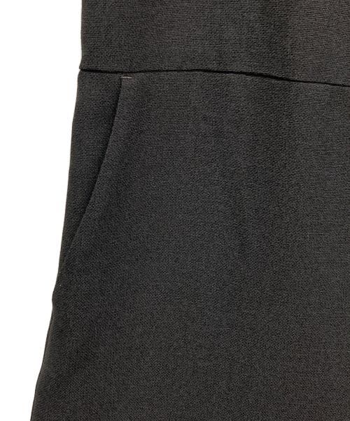 INDIVI（インディヴィ）INDIVI (インディヴィ) オールインワン ブラック サイズ:36の古着・服飾アイテム