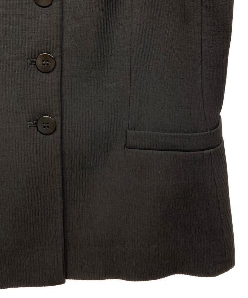 ARMANI COLLEZIONI（アルマーニ コレツィオーニ）ARMANI COLLEZIONI (アルマーニ コレツィオーニ) プリーツジャケット ブラック サイズ:42の古着・服飾アイテム