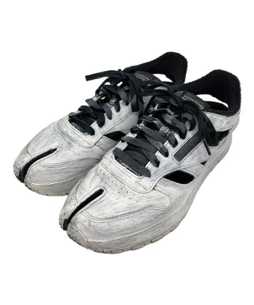 Maison Margiela（メゾンマルジェラ）Maison Margiela (メゾンマルジェラ) REEBOK (リーボック) Leather Tabi DQ ブラック×ホワイト サイズ:28の古着・服飾アイテム