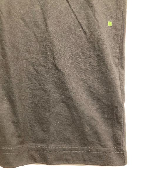 BOSS HUGO BOSS（ボス ヒューゴボス）BOSS HUGO BOSS (ボス ヒューゴボス) プリントTシャツ ブラック サイズ:Mの古着・服飾アイテム