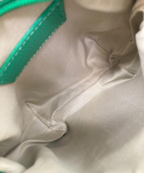 AULENTTI（オウレンティ）AULENTTI (オウレンティ) ポーチ付きショルダーバッグ グリーンの古着・服飾アイテム