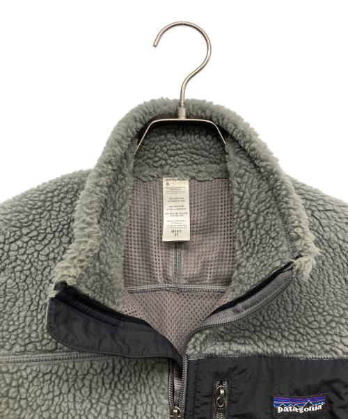 Patagonia（パタゴニア）Patagonia (パタゴニア) CLASSIC RETRO-X VEST グレー サイズ:XSの古着・服飾アイテム