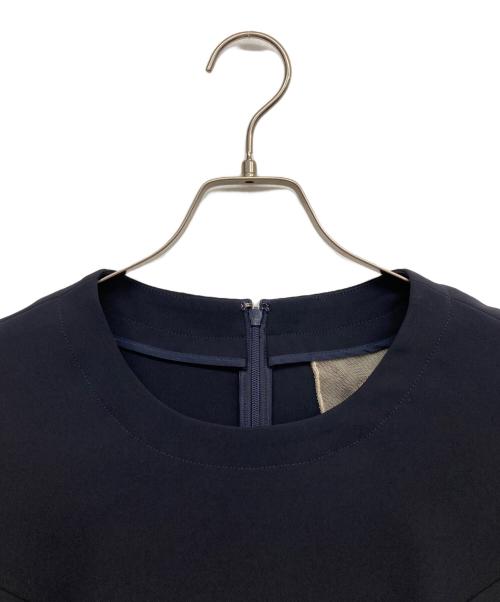 yangany（ヤンガニー）yangany (ヤンガニー) クルーネック7分袖ブラウス ネイビー サイズ:38の古着・服飾アイテム
