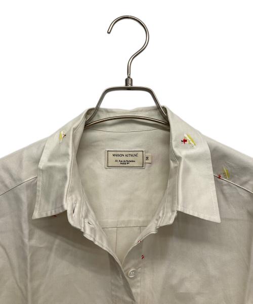 maison kitsune（メゾンキツネ）MAISON KITSUNE (メゾンキツネ) 総柄半袖シャツ ベージュ サイズ:36の古着・服飾アイテム