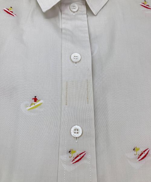 maison kitsune（メゾンキツネ）MAISON KITSUNE (メゾンキツネ) 総柄半袖シャツ ベージュ サイズ:36の古着・服飾アイテム