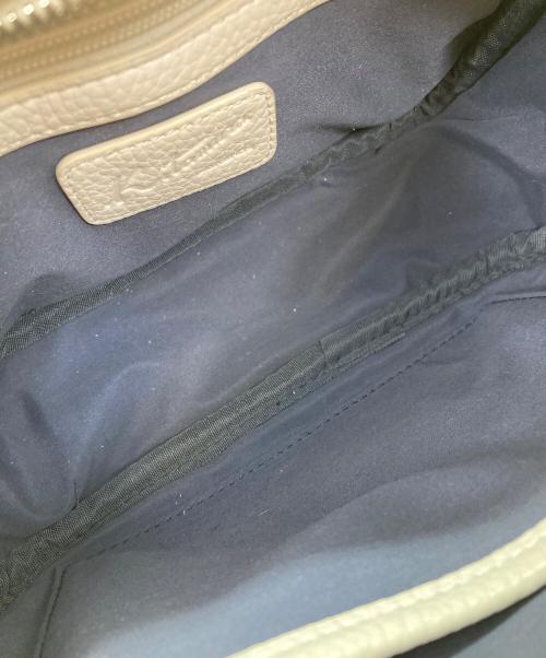 KITAMURA（キタムラ）KITAMURA (キタムラ) ショルダーカメラバッグ ホワイトの古着・服飾アイテム