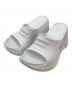 GIVENCHY（ジバンシィ）の古着「MARSHMALLOW SLIDER WEDGE SANDALS」｜ホワイト