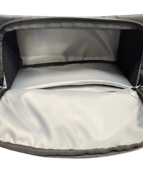 Columbia（コロンビア）Columbia (コロンビア) LBフローレス20Lバックパック ブラックの古着・服飾アイテム