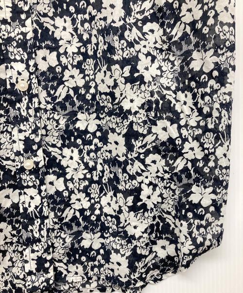 LAUREN RALPH LAUREN（ローレンラルフローレン）LAUREN RALPH LAUREN (ローレンラルフローレン) フワラープリントシャツ ブラック×ホワイト サイズ:XSの古着・服飾アイテム