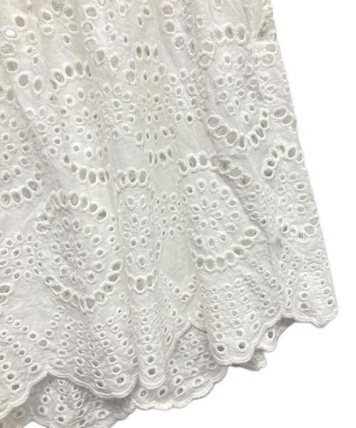 BEARDSLEY（ビアズリー）BEARDSLEY (ビアズリー) レースポンチョブラウス ホワイト サイズ:Fの古着・服飾アイテム