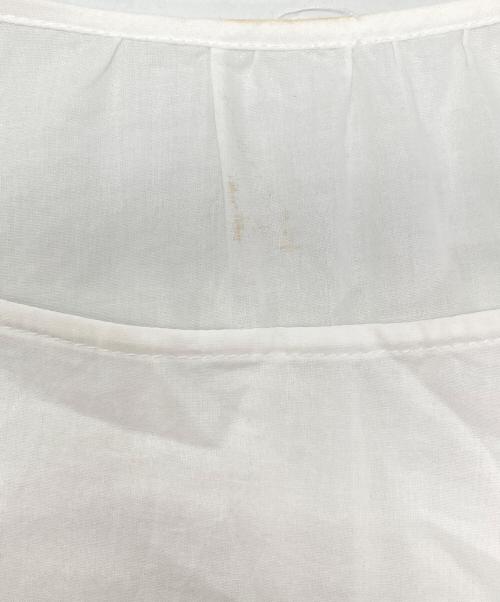 BEARDSLEY（ビアズリー）BEARDSLEY (ビアズリー) レースポンチョブラウス ホワイト サイズ:Fの古着・服飾アイテム