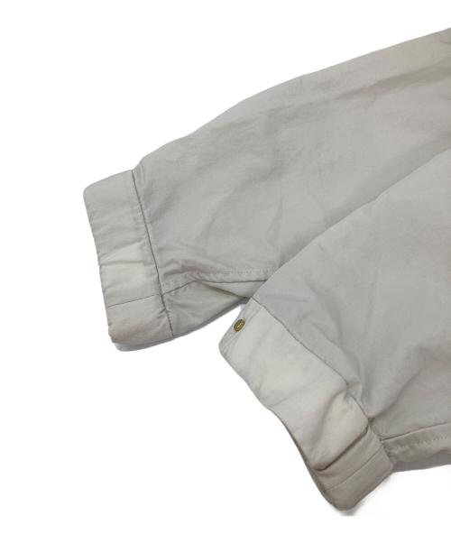 UNITED ARROWS（ユナイテッドアローズ）UNITED ARROWS (ユナイテッドアローズ) ギャザー フード ブルゾン -撥水- アイボリー サイズ:36の古着・服飾アイテム