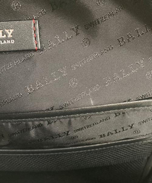 BALLY（バリー）BALLY (バリー) HARI ショルダーバッグ ブラックの古着・服飾アイテム