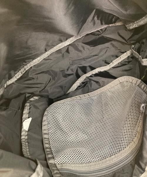 BRIEFING（ブリーフィング）BRIEFING (ブリーフィング) リップストップ メッシュ ヨコ ショルダーバッグ グレーの古着・服飾アイテム