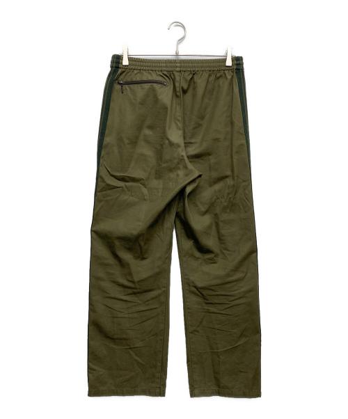 Needles（ニードルズ）Needles (ニードルズ) nano・universe (ナノ・ユニバース) 別注TRACK PANTS カーキ サイズ:Mの古着・服飾アイテム