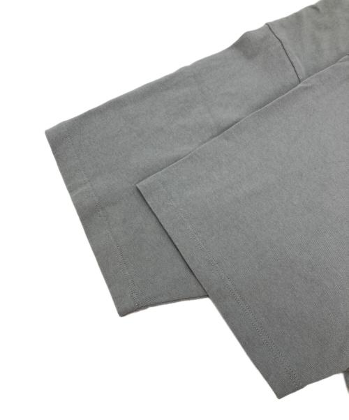 HUF（ハフ）HUF (ハフ) プリントTシャツ グレー サイズ:Mの古着・服飾アイテム