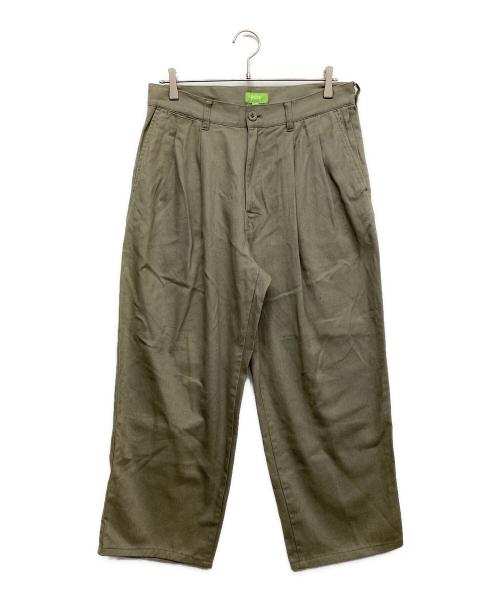 HUF（ハフ）HUF (ハフ) タックパンツ オリーブ サイズ:W32の古着・服飾アイテム