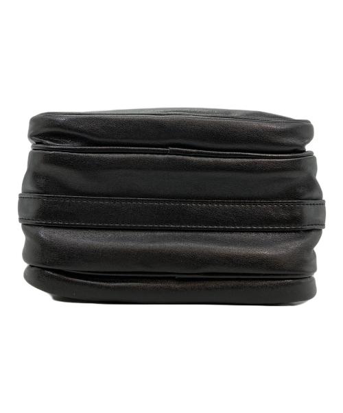 COMME des GARCONS（コムデギャルソン）COMME des GARCONS (コムデギャルソン) フェイクレザー ショルダーバッグ ブラックの古着・服飾アイテム