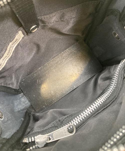 COMME des GARCONS（コムデギャルソン）COMME des GARCONS (コムデギャルソン) フェイクレザー ショルダーバッグ ブラックの古着・服飾アイテム