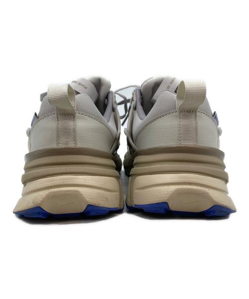 NIKE（ナイキ）NIKE (ナイキ) V2K Run GORE-TEXローカットスニーカー グレー サイズ:250の古着・服飾アイテム