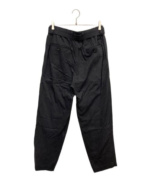 ISSEY MIYAKE MEN（イッセイミヤケメン）ISSEY MIYAKE MEN (イッセイミヤケメン) ギャバジンベルエッドパンツ ブラック サイズ:2の古着・服飾アイテム