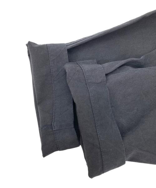 ISSEY MIYAKE MEN（イッセイミヤケメン）ISSEY MIYAKE MEN (イッセイミヤケメン) ギャバジンベルエッドパンツ ブラック サイズ:2の古着・服飾アイテム