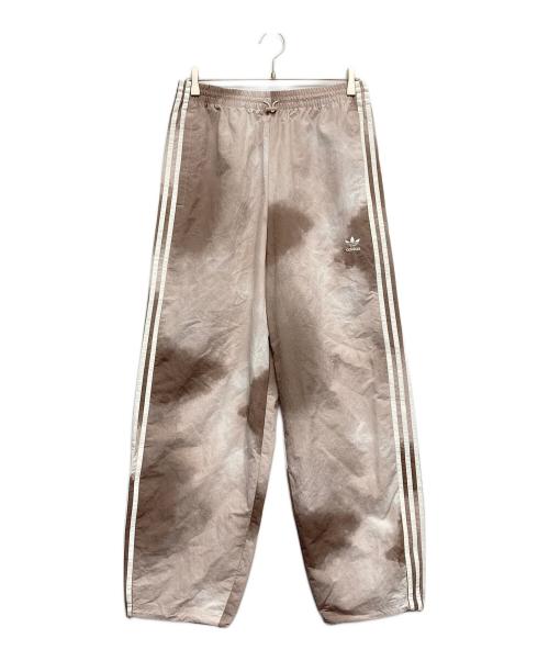 adidas（アディダス）adidas (アディダス) パラシュート パンツ ベージュ サイズ:2XLの古着・服飾アイテム