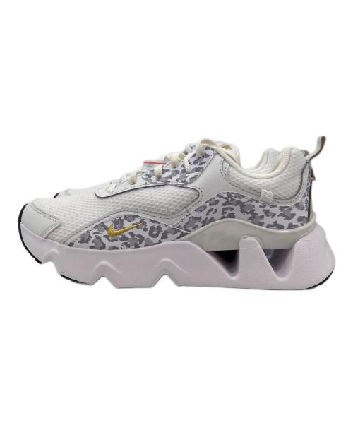 NIKE（ナイキ）NIKE (ナイキ) ナイキ RYZ 365 2 ホワイト サイズ:24.5 未使用品の古着・服飾アイテム