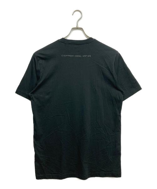 DIESEL（ディーゼル）DIESEL (ディーゼル) プリントTシャツ ブラック サイズ:Mの古着・服飾アイテム