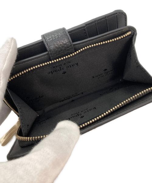 Kate Spade（ケイトスペード）Kate Spade (ケイトスペード) レナミディアムコンパクトバイフォールドウォレット ブラックの古着・服飾アイテム