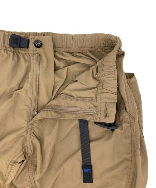 GRAMICCI（グラミチ）GRAMICCI (グラミチ) LEE (リー) 別注 ナイロン テーパードペインターパンツ ブラウン サイズ:Mの古着・服飾アイテム