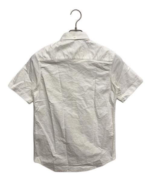 A BATHING APE（アベイシングエイプ）A BATHING APE (ア ベイシング エイプ) 半袖ボタンダウンシャツ ホワイト サイズ:Sの古着・服飾アイテム