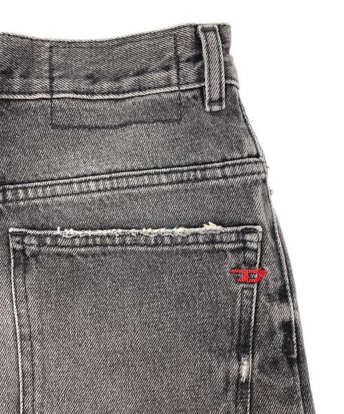 DIESEL（ディーゼル）DIESEL (ディーゼル) 2000デニムパンツ ブラック サイズ:W23の古着・服飾アイテム