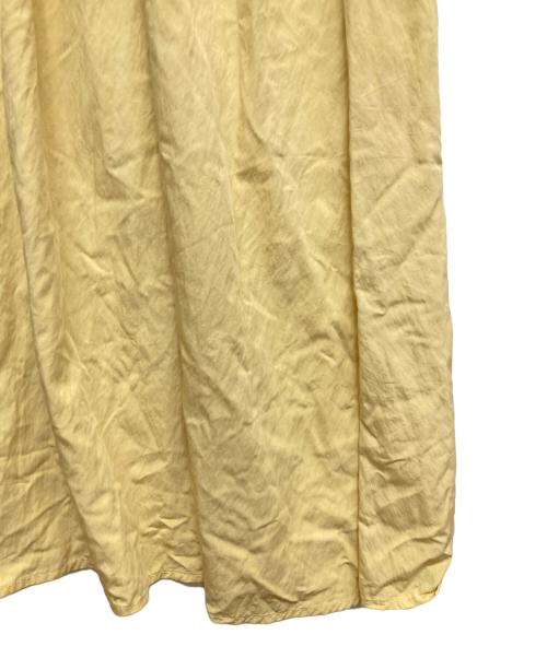 BEAUTY&YOUTH（ビューティーアンドユース）BEAUTY&YOUTH (ビューティーアンドユース) シャーリング マキシワンピース イエロー サイズ:Mの古着・服飾アイテム