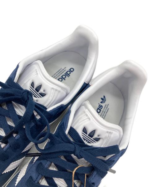 adidas（アディダス）adidas (アディダス) ガゼル ネイビー サイズ:24 未使用品の古着・服飾アイテム