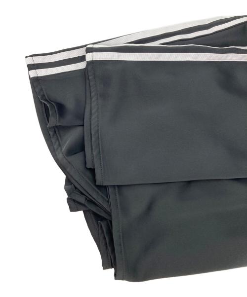 adidas（アディダス）adidas (アディダス) ロングサテンスカート ブラック サイズ:Lの古着・服飾アイテム